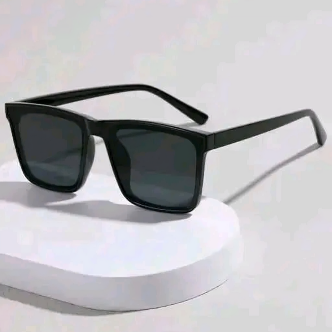 Mursolyn, HD Polarized Square Sunglasses for Men – Premium UV Protection